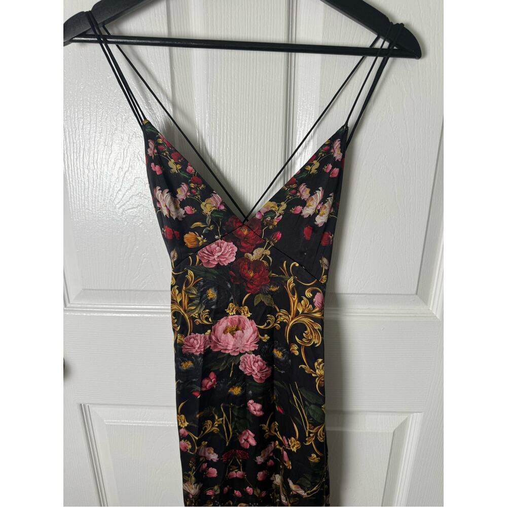 Alice + Olivia Milta Mermaid Slip Dress in Evermore Floral 0 - Picture 4 of 15